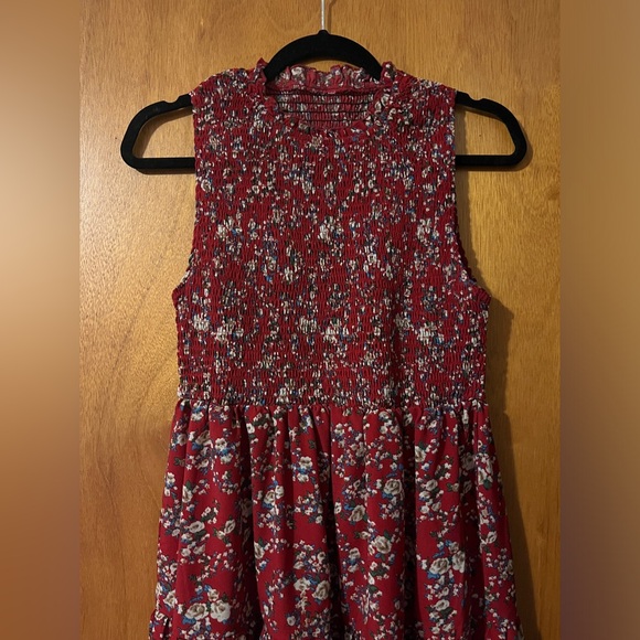 Sundress - Picture 3 of 4